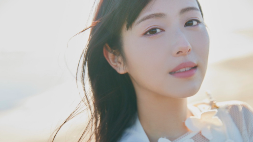 浜辺美波カレンダー 2023.4-2024.3』オフィシャルサイト限定特典詳細